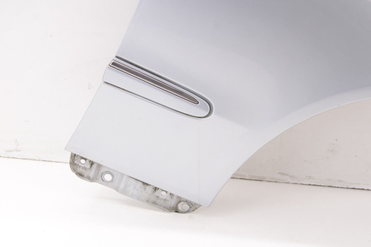 06-09 MercedesBenz CLK 350 Front Right Side Fender Panel 2098800418 OEM *ReaD* - Alshned Auto Parts