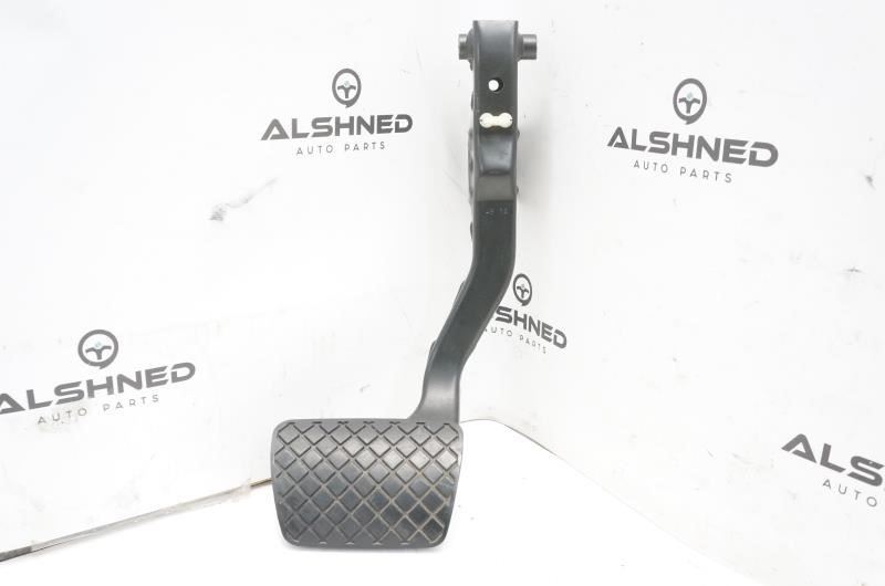 2013-2016 Audi A4 Brake Stop Pedal 4H1-723-140A OEM - Alshned Auto Parts