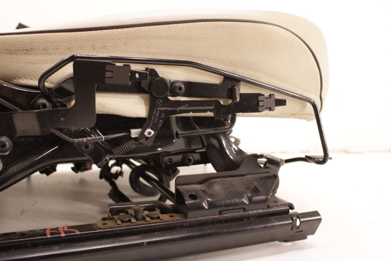 2016-18 Volkswagen Passat SE Front Right Side Seat Lower Track Frame w/ Cushion - Alshned Auto Parts