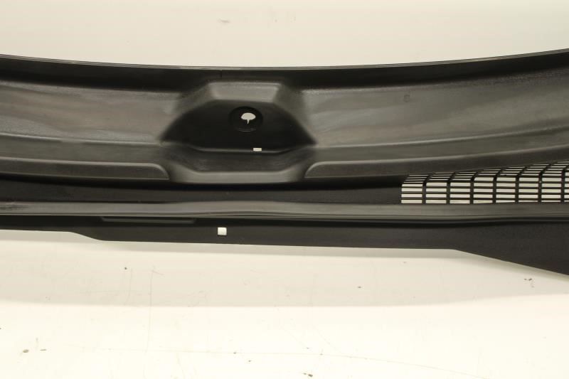 2015-2021 Jeep Renegade Front Windshield Cowl Vent Grille Panel 5VW84LXHAA OEM - Alshned Auto Parts