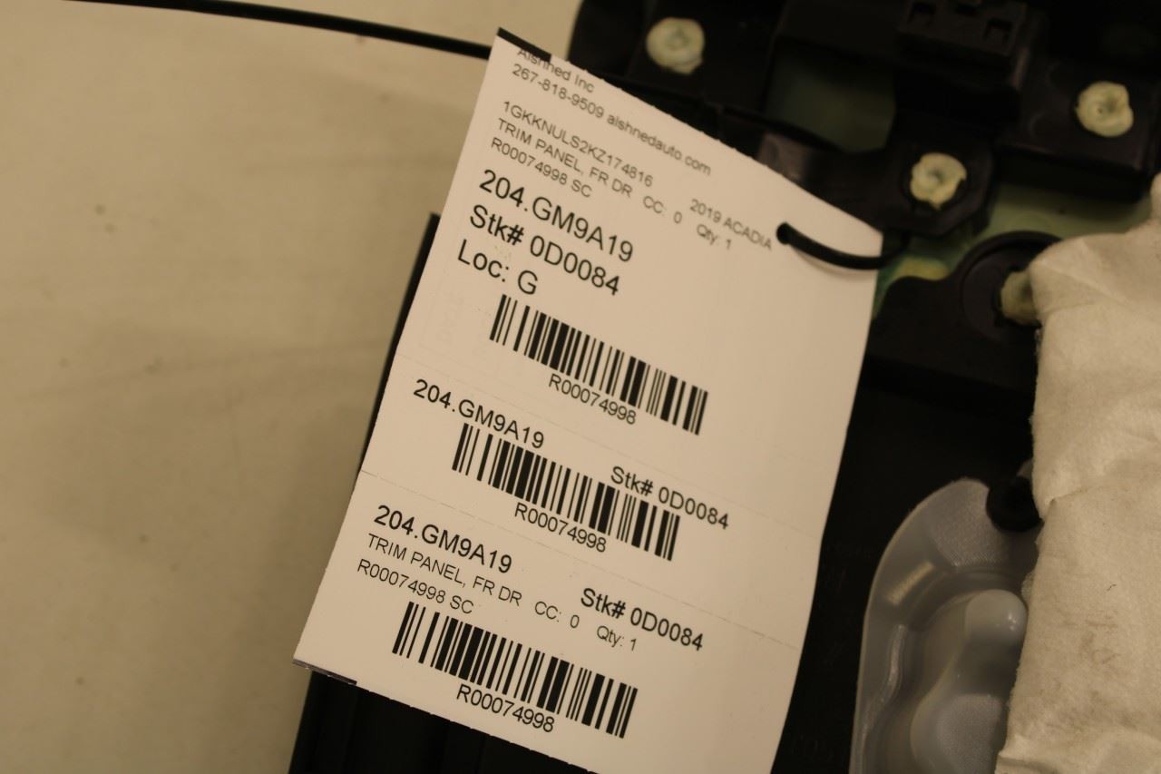 2019 GMC Acadia SLT-1 Front Right Passenger Side Door Trim Panel 84501463 OEM - Alshned Auto Parts