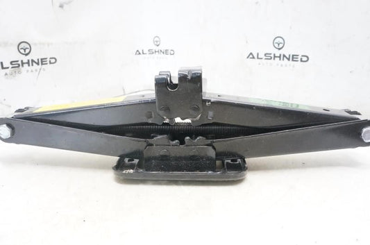 2015-2020 Kia Sorento Lift Jack 09110C5000 OEM - Alshned Auto Parts