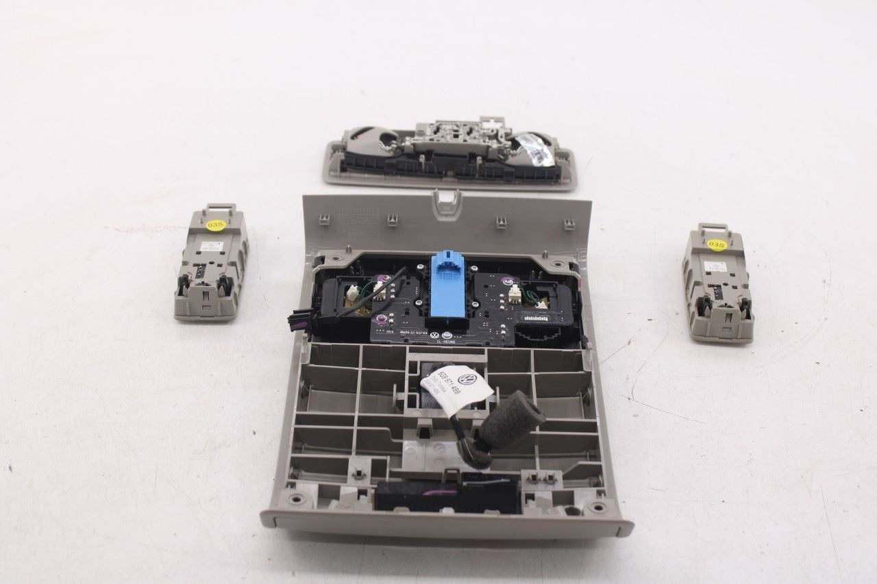2021-23 Volkswagen Atlas SE Roof Overhead Console Interior Light Lamp Set *ReaD* - Alshned Auto Parts