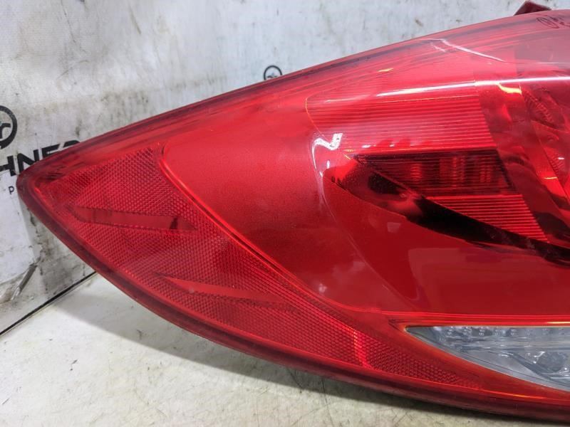 2012-17 Hyundai Veloster RR LH Driver Side Tail Light Lamp 92401-2V000 OEM *ReaD - Alshned Auto Parts