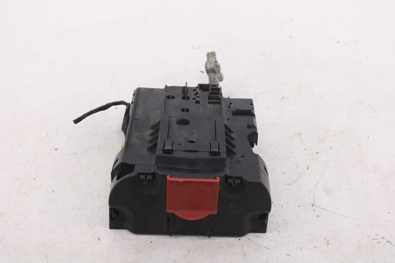 08-15 Mercedes-Benz C350 Sport 3.5L RWD Battery Terminal Junction Fuse Relay Box - Alshned Auto Parts