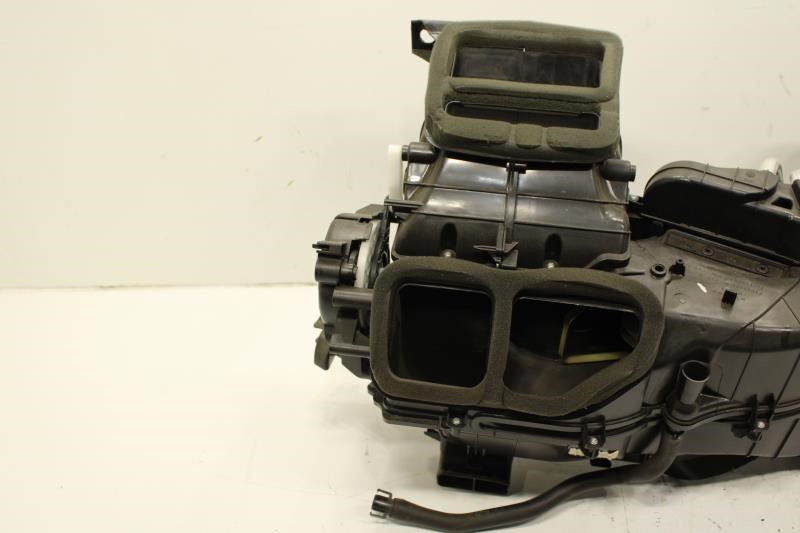 2011-2016 Ford F250 SD 6.7L Diesel HVAC Heater Housing Box BC3Z-19B555-T OEM - Alshned Auto Parts