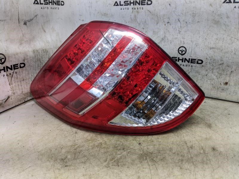 2009-2012 Toyota RAV4 Rear Left Driver Tail Light Lamp 81560-0R010 OEM *ReaD* - Alshned Auto Parts