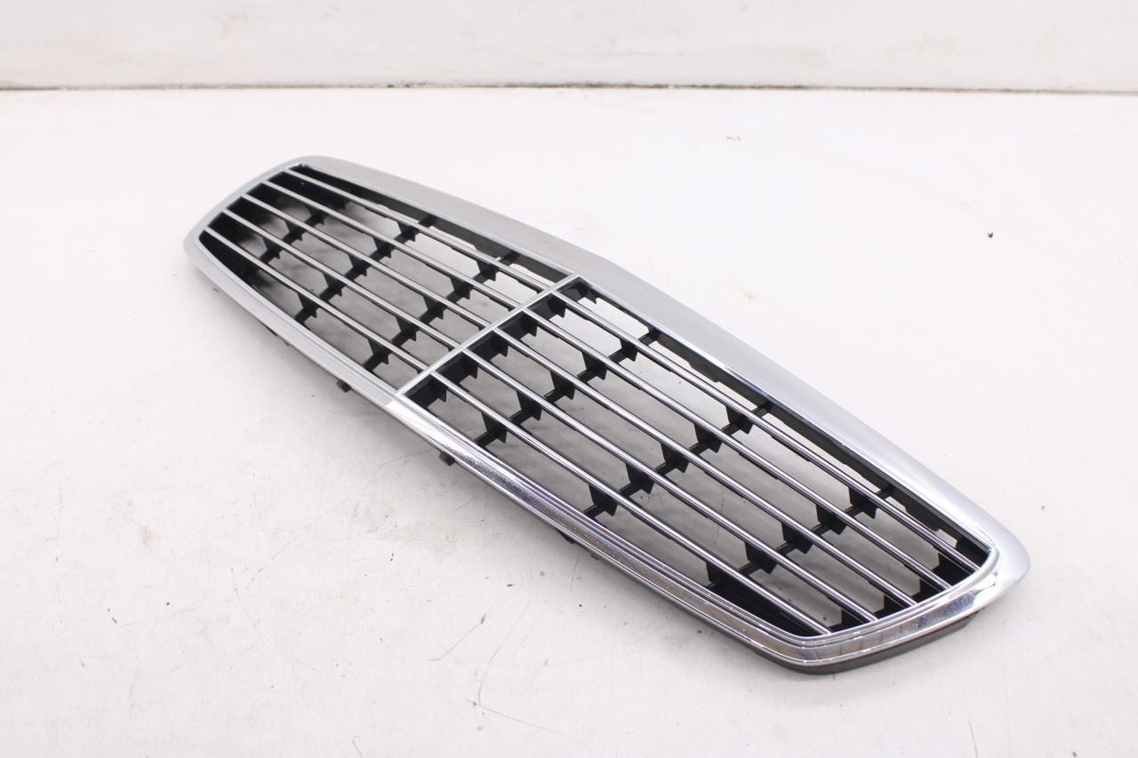 2003-06 Mercedes-Benz E500 Front Bumper Center Upper Radiator Grille 21188505838