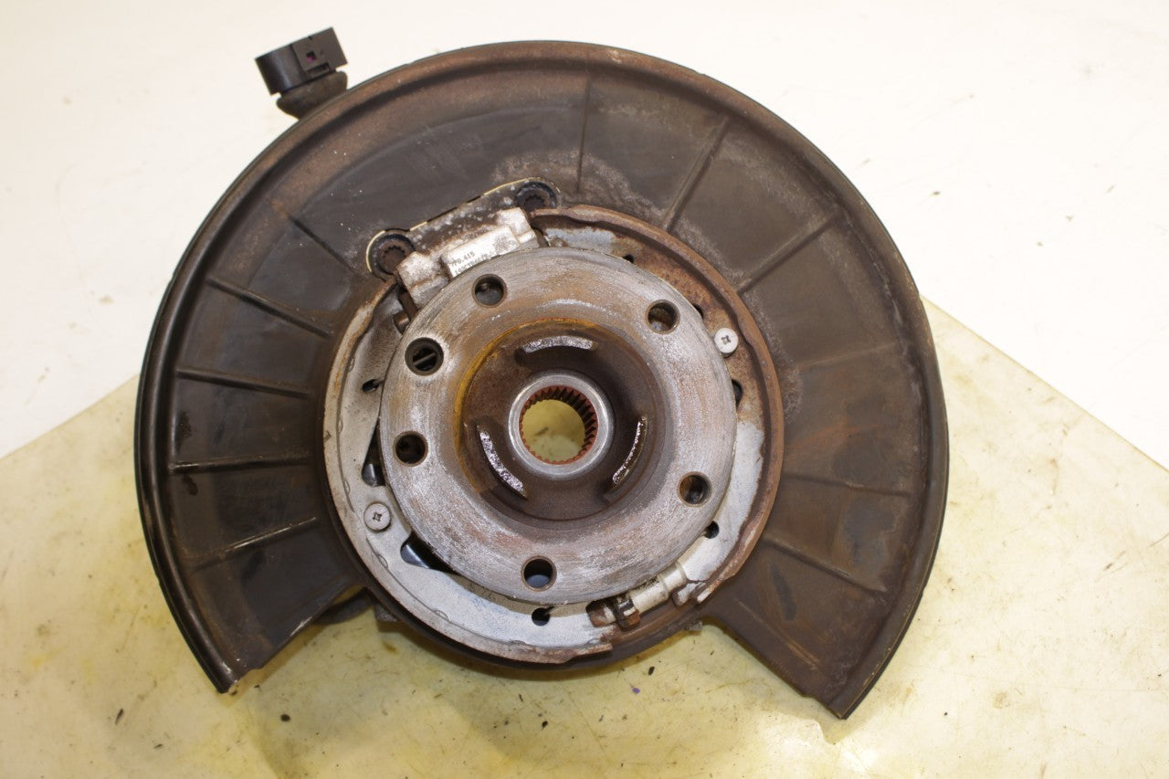 11-18 Porsche Cayenne Platinum Rear Left Side Spindle Knuckle Hub 958-331-611-0110