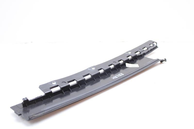 15-18 Jeep Renegade Rear Right Exterior B-Pillar Applique Molding 68247320AA OEM - Alshned Auto Parts