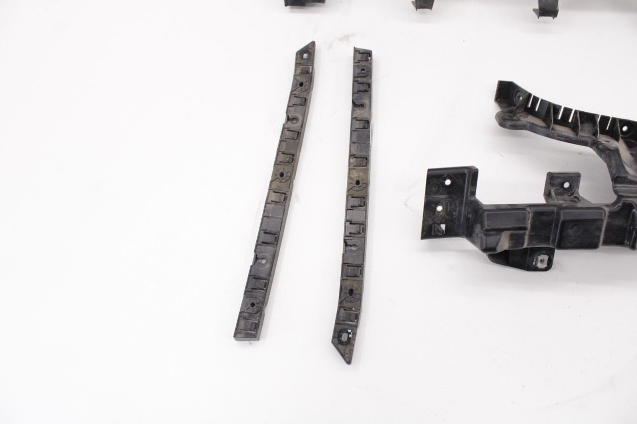 2017-24 Chrysler Pacifica Limited Rear Bumper Right Left Side Mount Bracket Set2