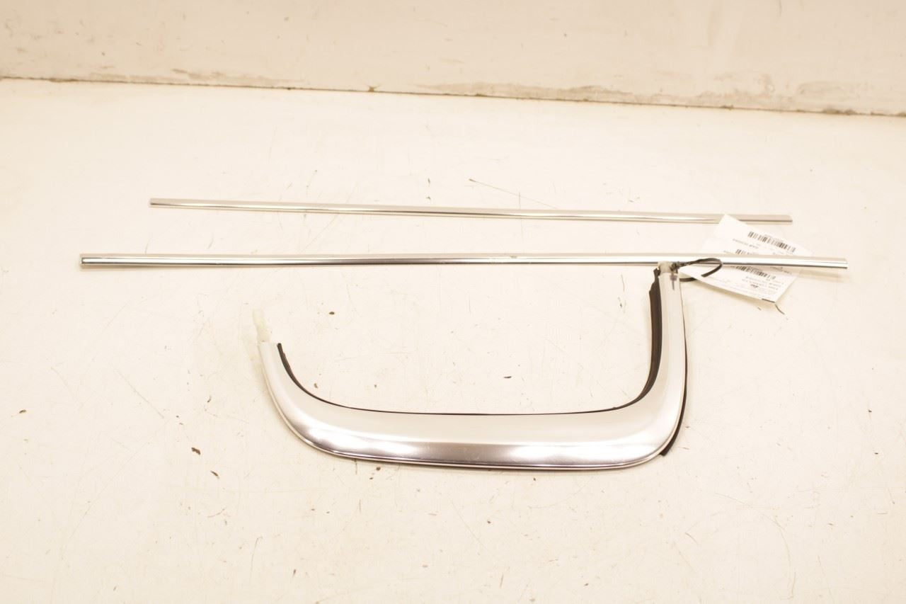 17-23 GMC Acadia SLT-1 Rear Right Door Window Upper Reveal w/ Belt Outer Molding - Alshned Auto Parts
