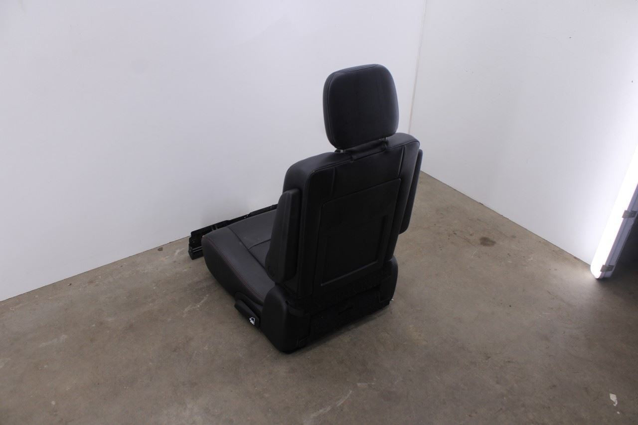 15-20 Dodge Grand Caravan GT Rear RH and LH Side 2nd Row Stow'N'Go Seat Complete19