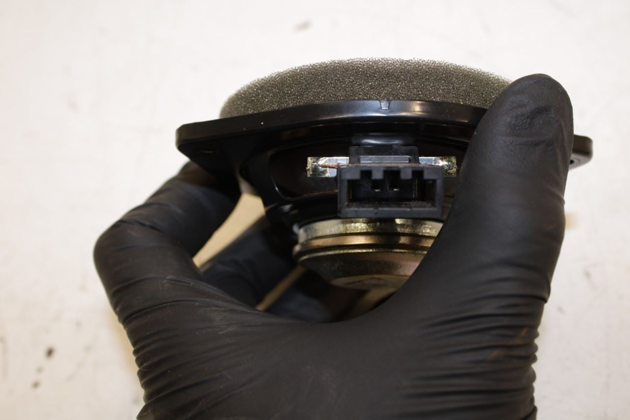 112018 Porsche Cayenne Platinum Rear Left and Right C or D Pillar Loud Speakers - Alshned Auto Parts