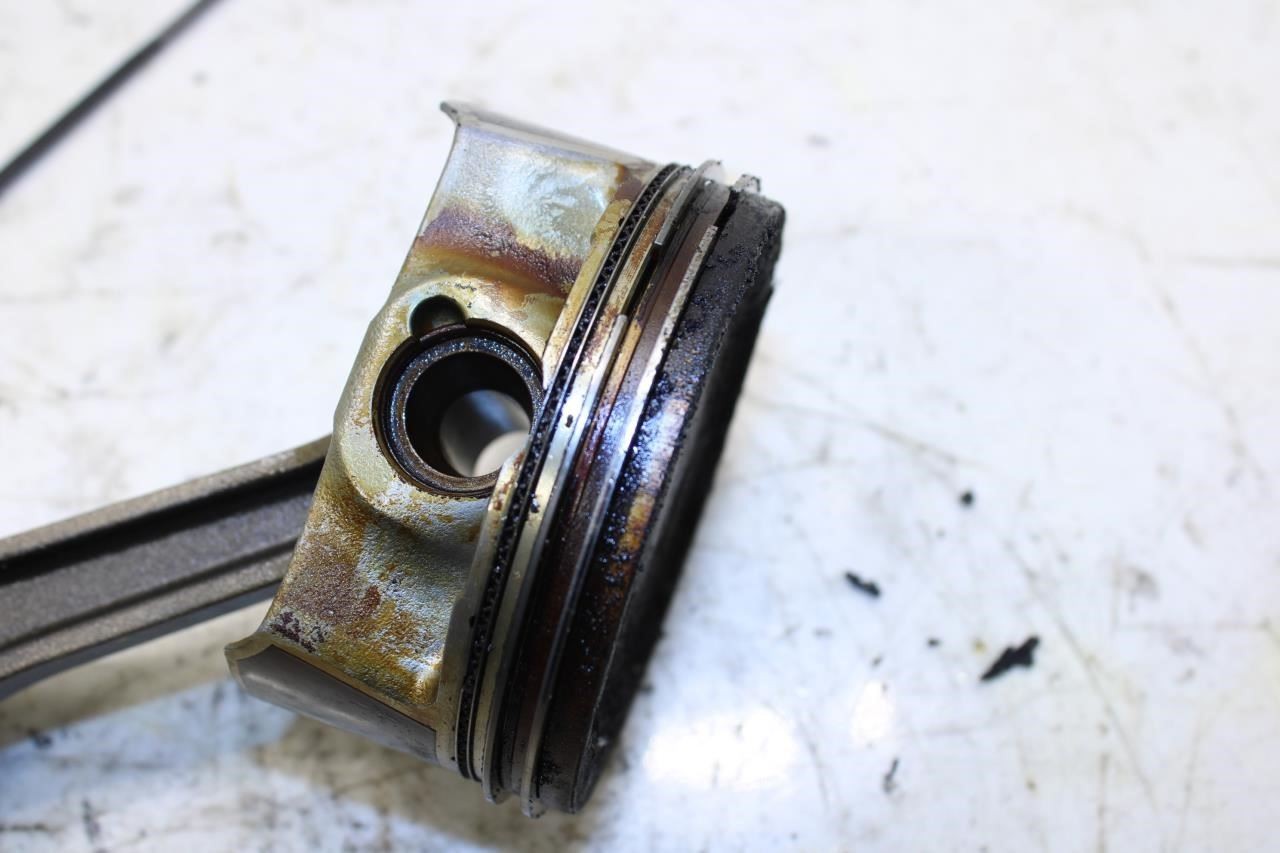17-22 Jeep Compass Latitude 2.4L Engine Piston w/ Connecting Rod No 1 68191813AA - Alshned Auto Parts