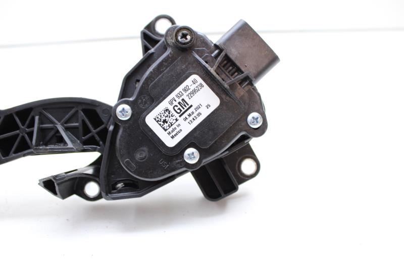 2020-2021 Buick Enclave Gas Pedal Accelerator Throttle Sensor 22995238 OEM - Alshned Auto Parts