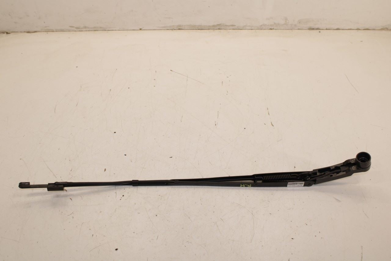 20-2025 Mazda CX-30 2.5 S Front Left and Right Windshield Wiper Arm DNBH-67-321 - Alshned Auto Parts