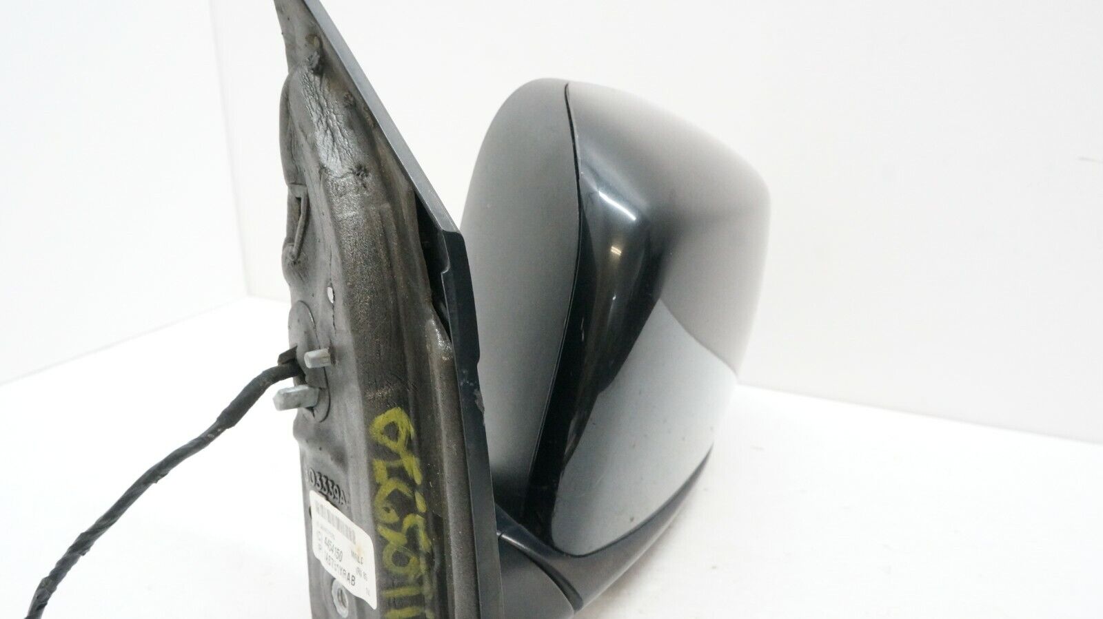 09-14 Volkswagen Routan Driver Left Outside Mirror OEM 7B0-857-502-AP 1AB731XRAB - Alshned Auto Parts