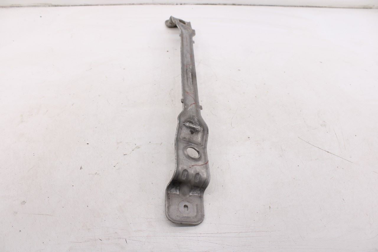 2018-26 Ford Expedition Max XLT 3.5L 4WD Intercooler Upper Support Mount Bracket8