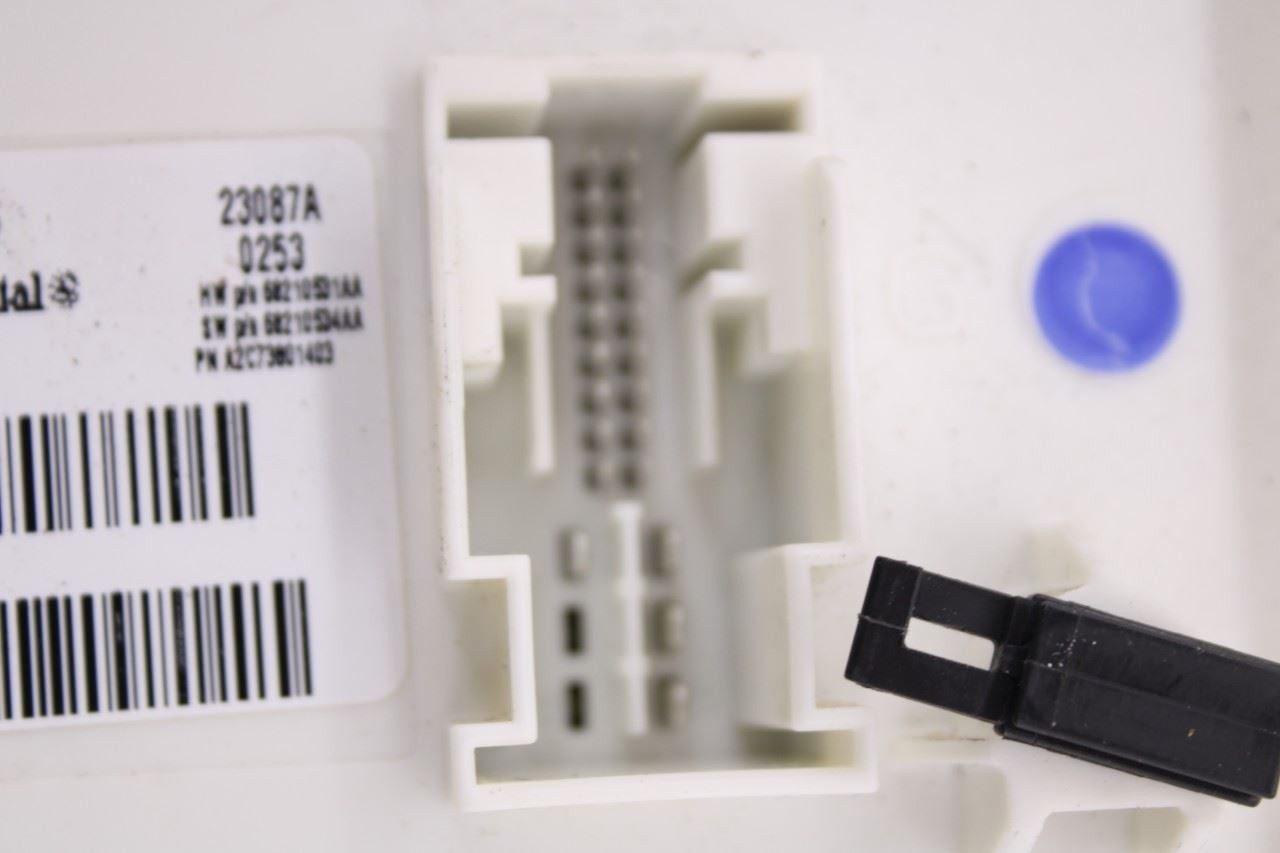 2014 Jeep Grand Cherokee Limited Body Computer Control Module BCM BCU 68210531AA9