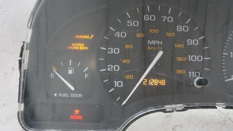 2000-2001 Saturn S Sedan Speedometer Gauge Instrument Cluster 213k 21025090 OEM - Alshned Auto Parts