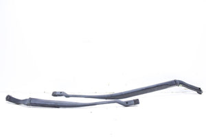 2014-20 Maserati Ghibli 3.0L Front Windshield RH and LH Wiper Arm Pair 670007562