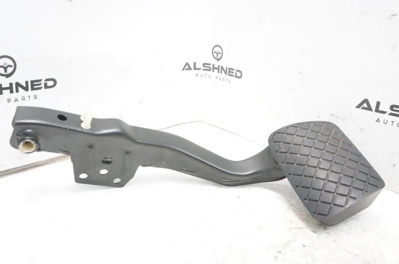 2013-2016 Audi A4 Brake Stop Pedal 4H1-723-140A OEM - Alshned Auto Parts