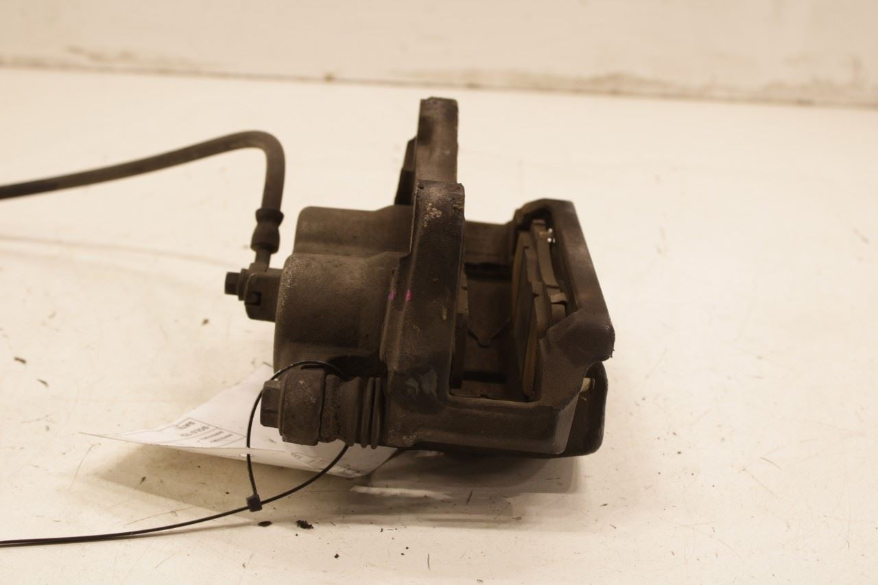 2017-2020 GMC Acadia SLT-1 Front Left Side Brake Disc Caliper 84483546 OEM - Alshned Auto Parts