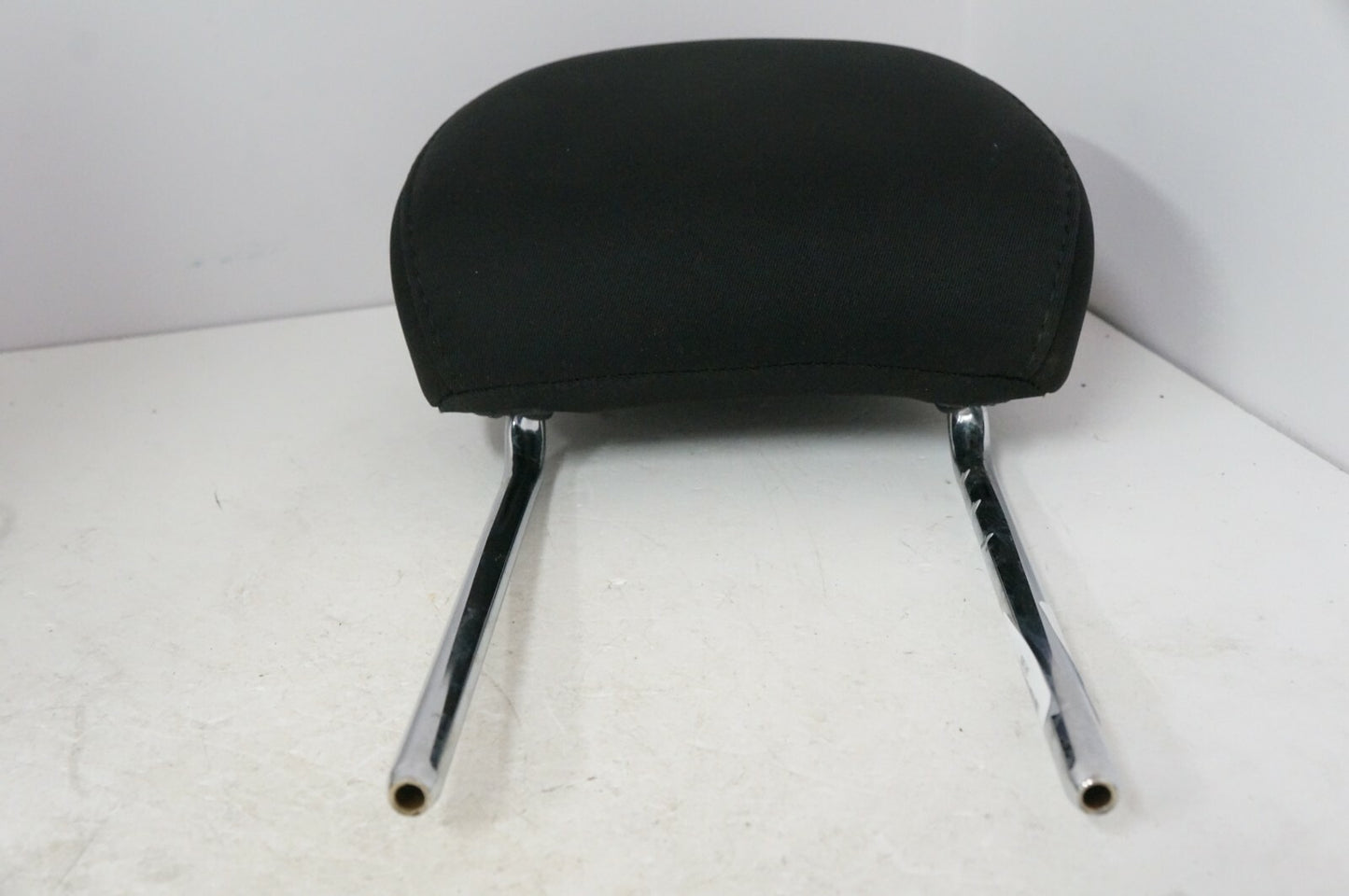 2013 - 2016 FORD FUSION FRONT LEFT DRIVER SEAT HEAD REST DS7Z-54611A08-A OEM - Alshned Auto Parts