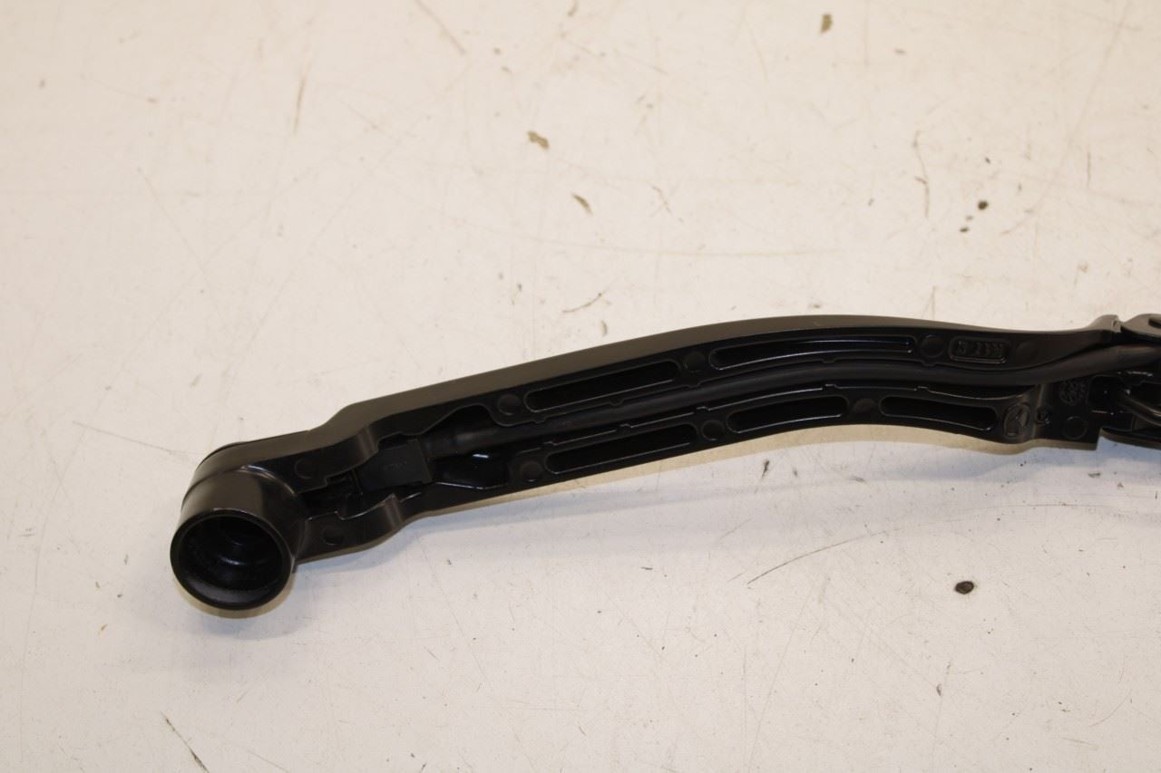 20-2025 Mazda CX-30 2.5 S Front Left and Right Windshield Wiper Arm DNBH-67-321 - Alshned Auto Parts