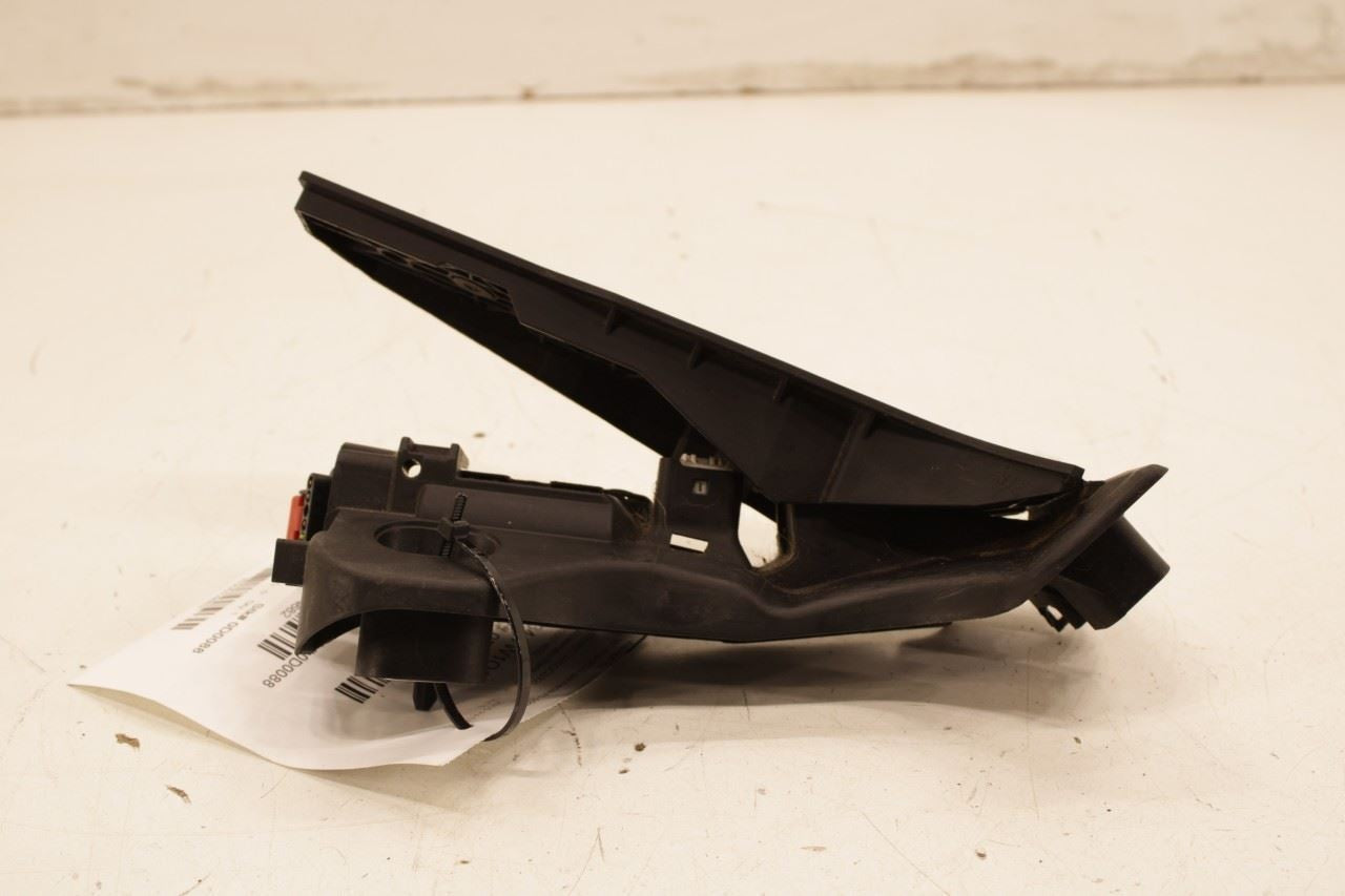2012-2019 Volkswagen Passat SE 1.8L FWD Accelerator Throttle Gas Pedal Sensor - Alshned Auto Parts