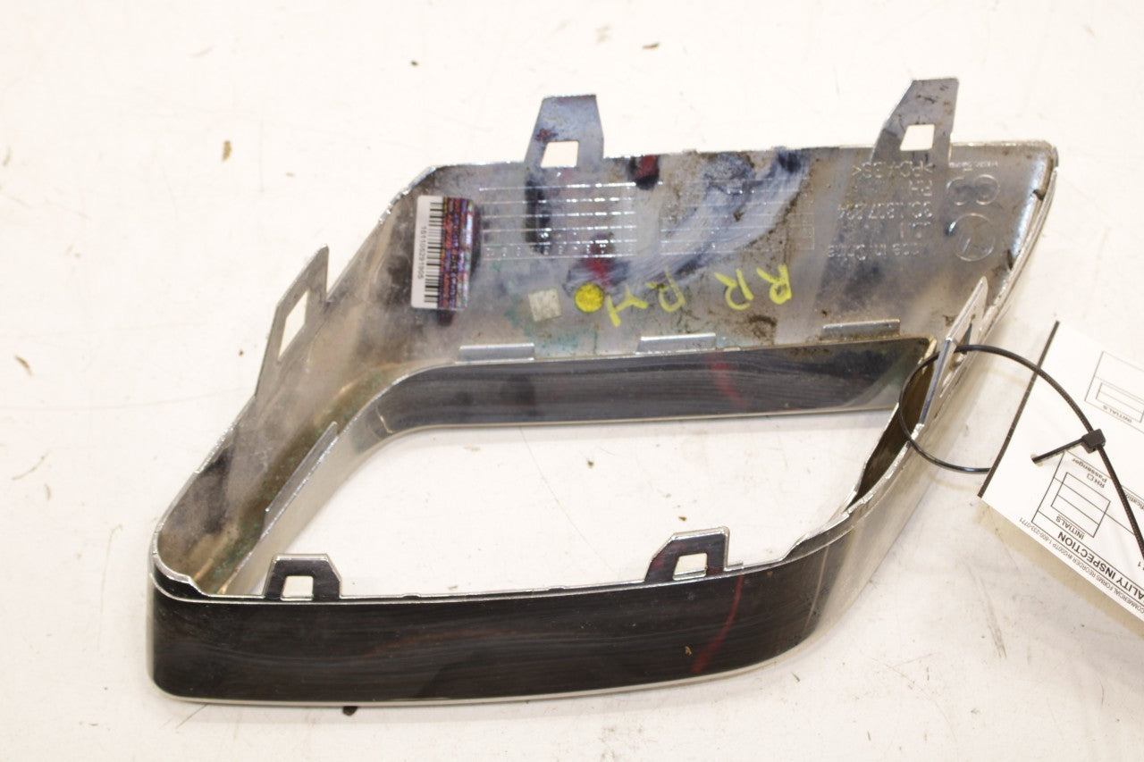 201820 Volkswagen Atlas S Rear Bumper Right Side Exhaust Tip Bezel Tail *ReaD* - Alshned Auto Parts