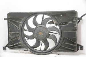 12-18 Ford Focus Radiator Cooling Fan Motor Assembly CV61-8C607-BA OEM *ReaD*
