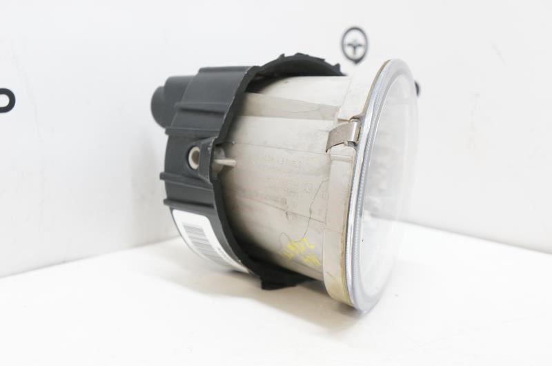 2013-2019 Subaru Legacy Outback Passenger Right Front Fog Light 84501AJ09A OEM - Alshned Auto Parts