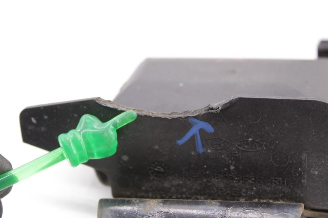 15-18 Kia Sorento EX Rear Right Blind Spot Detection Radar Sensor Module *ReaD* - Alshned Auto Parts