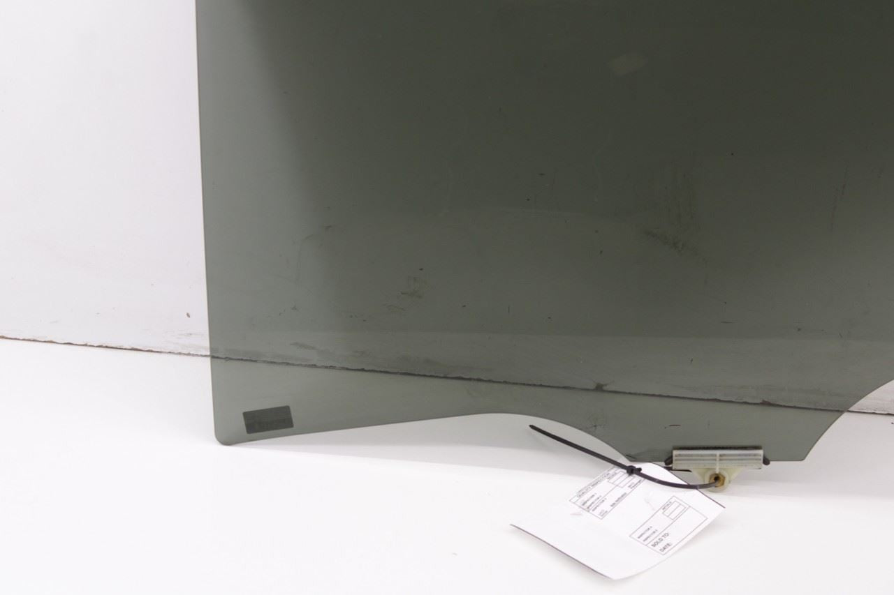 2015-2020 Kia Sorento EX Rear Left Driver Side Door Window Glass 83410-C5010 OEM - Alshned Auto Parts