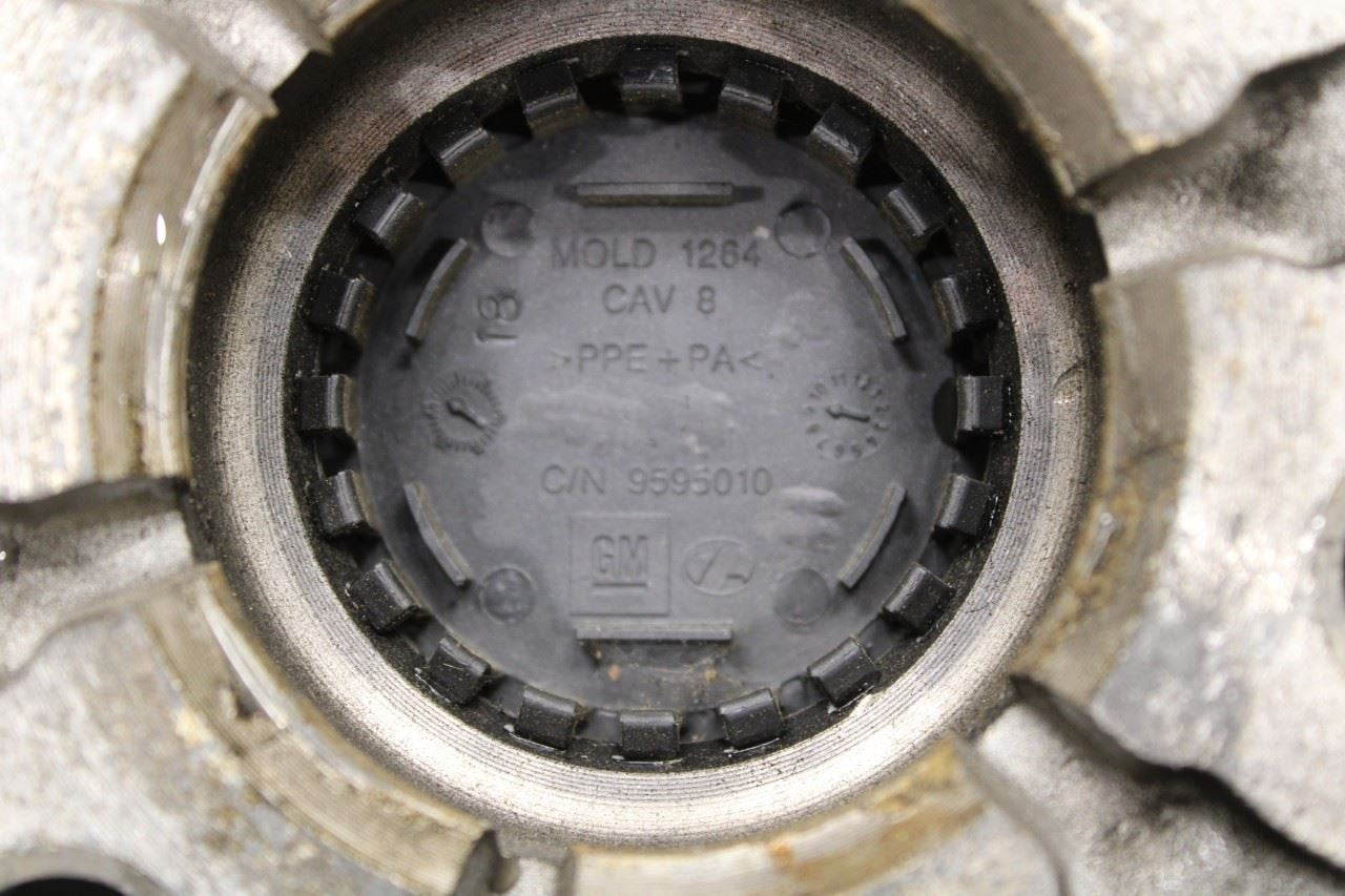 2017-2019 GMC Acadia SLT-1 Aluminum Wheel R18x7.5J 23101926 OEM - Alshned Auto Parts