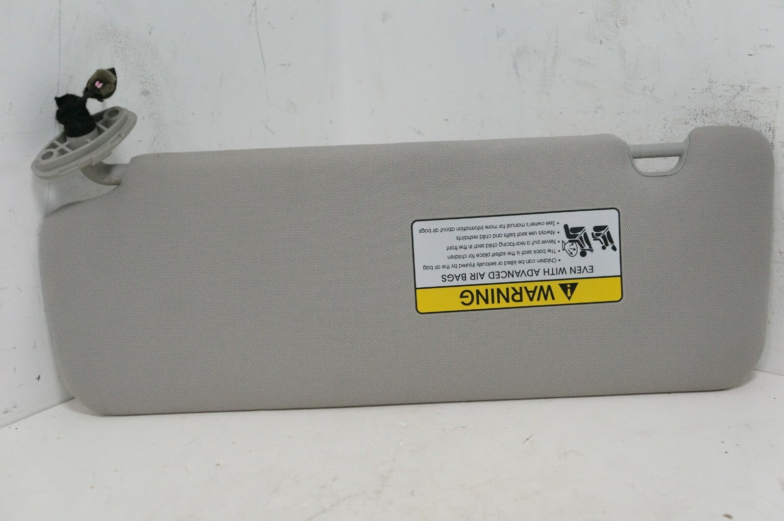 2016-2018 Kia Sorento Passenger Right Sun Visor Beige 85220-C6010BGA OEM - Alshned Auto Parts