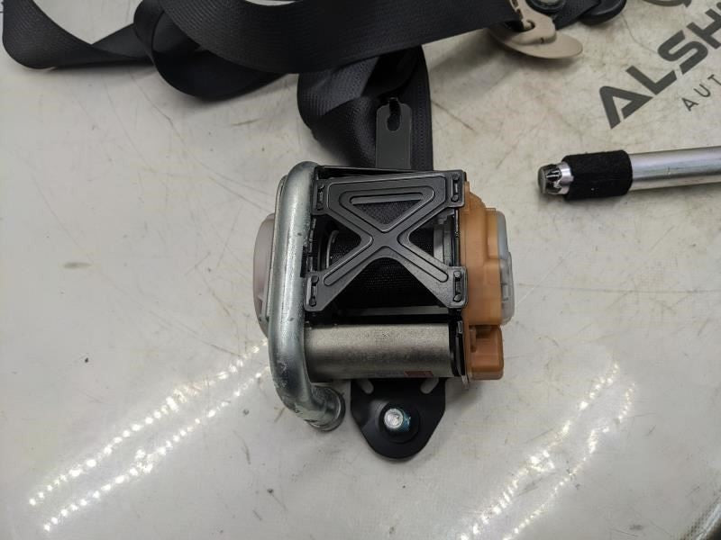 2011-15 Kia Optima LX Front Passenger Right Side Seat Belt Retractor 88820-2T5104