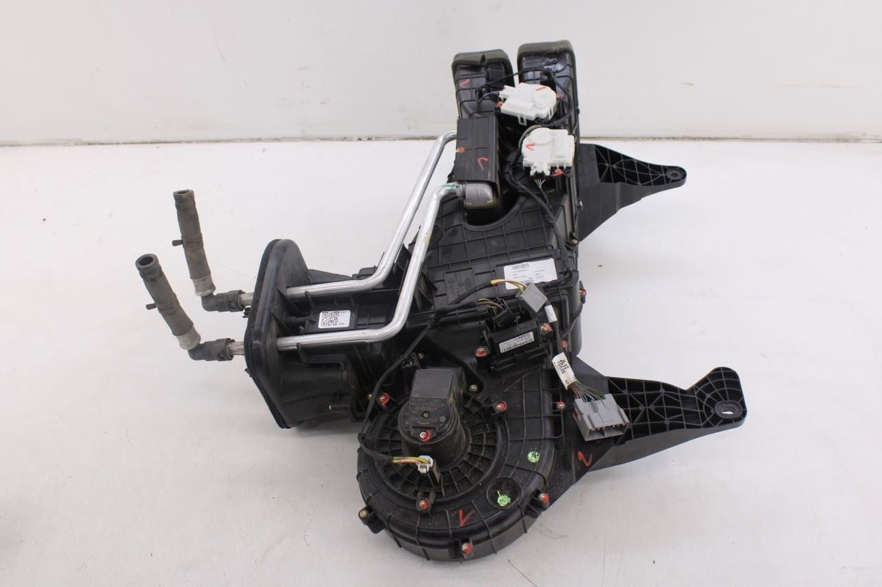 2018-2022 Ford Expedition Max XLT Rear HVAC Heater Blower Motor Housing Box0