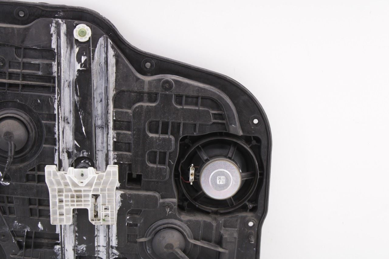 15-20 Kia Sorento EX Rear Right Side Door Window Regulator w/ Carrier and Motor - Alshned Auto Parts