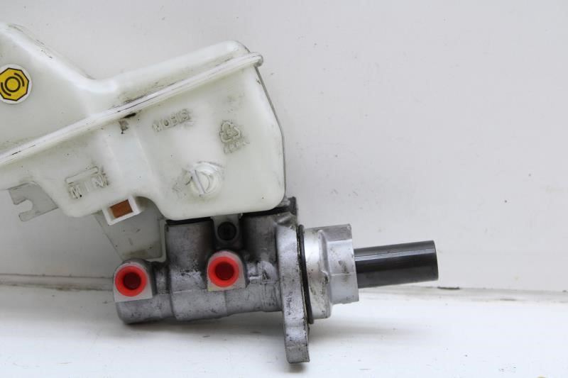 2015-2019 Hyundai Sonata Brake Master Cylinder w/ Reservoir 58510-C1200 OEM - Alshned Auto Parts