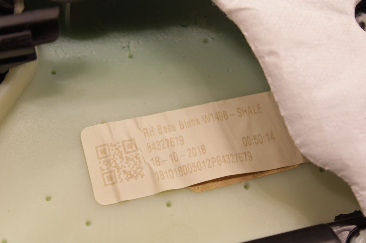 2019 GMC Acadia SLT-1 Front Right Passenger Side Door Trim Panel 84501463 OEM - Alshned Auto Parts