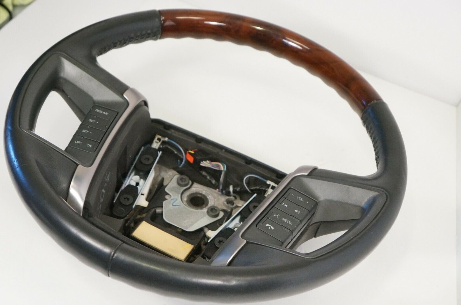 10 Lincoln MKZ Black Leather Wrapped Woodgrain Steering Wheel OEM 9H63 3F563 DE - Alshned Auto Parts