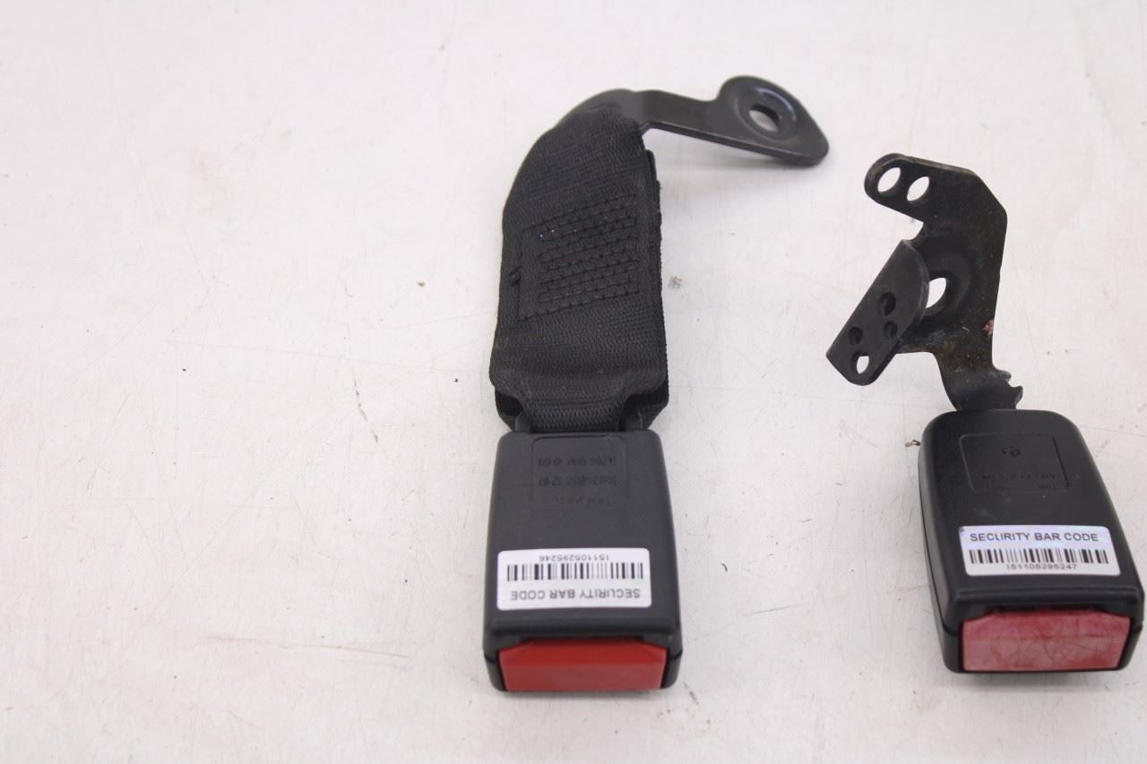 2008 Mercedes-Benz C350 Rear Right Left Side 2nd Row Seat Belt Buckle Set of 3 - Alshned Auto Parts