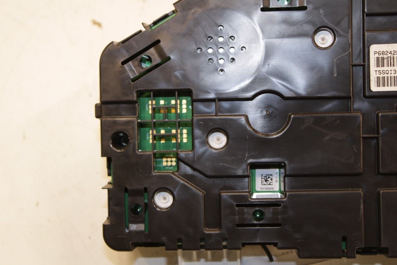 2015 Ram 1500 Big Horn Crew Cab 5.7L Speed Gauge Instrument Cluster 117K Mileage - Alshned Auto Parts