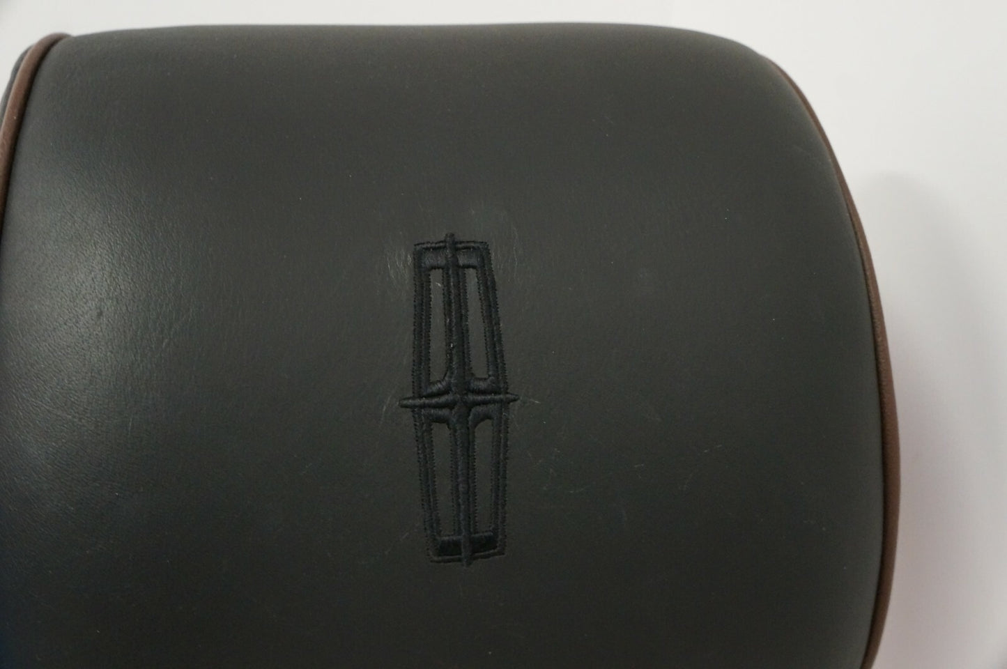 2010-2012 Lincoln MKZ Front Right Left Head Rest AH6Z-54611A08-GG OEM - Alshned Auto Parts