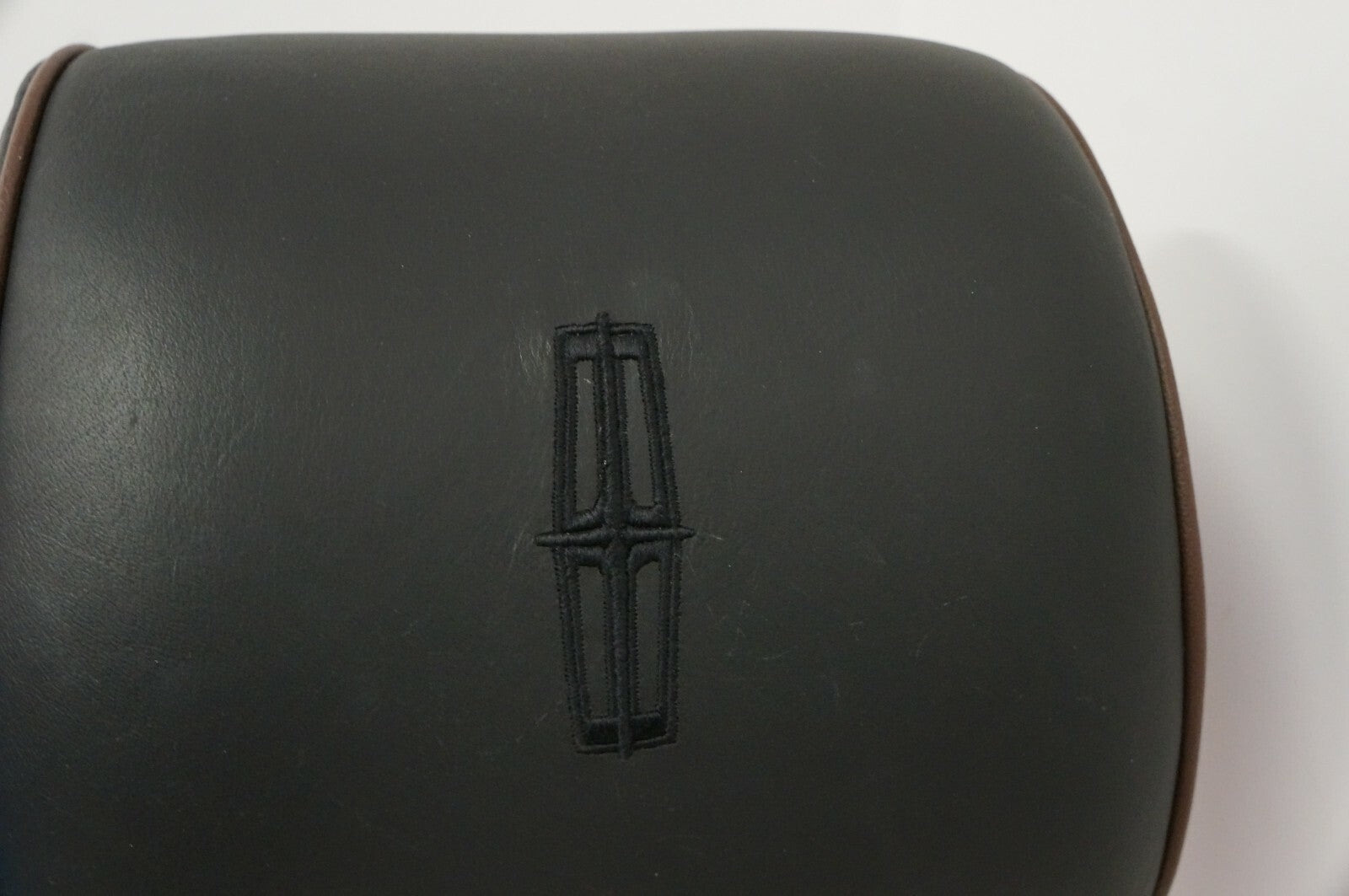 2010-2012 Lincoln MKZ Front Right Left Head Rest AH6Z-54611A08-GG OEM - Alshned Auto Parts