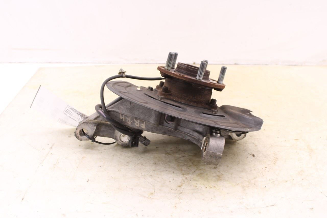 2019-2020 Hyundai Santa Fe SEL Front Right Passenger Side Spindle Knuckle Hub - Alshned Auto Parts