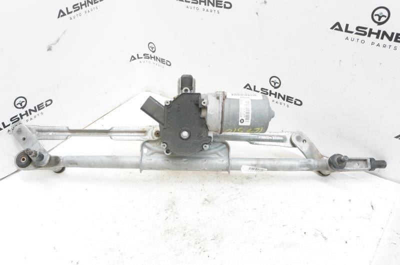 2008-2011 Chrysler Town and Country 3.8L Front Windshield Wiper Linkage w/ Motor5